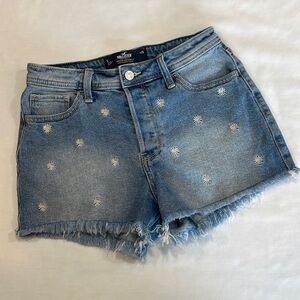 HOLLISTER High Rise Mom Shorts Daisy Jean Short Size 3 size 26